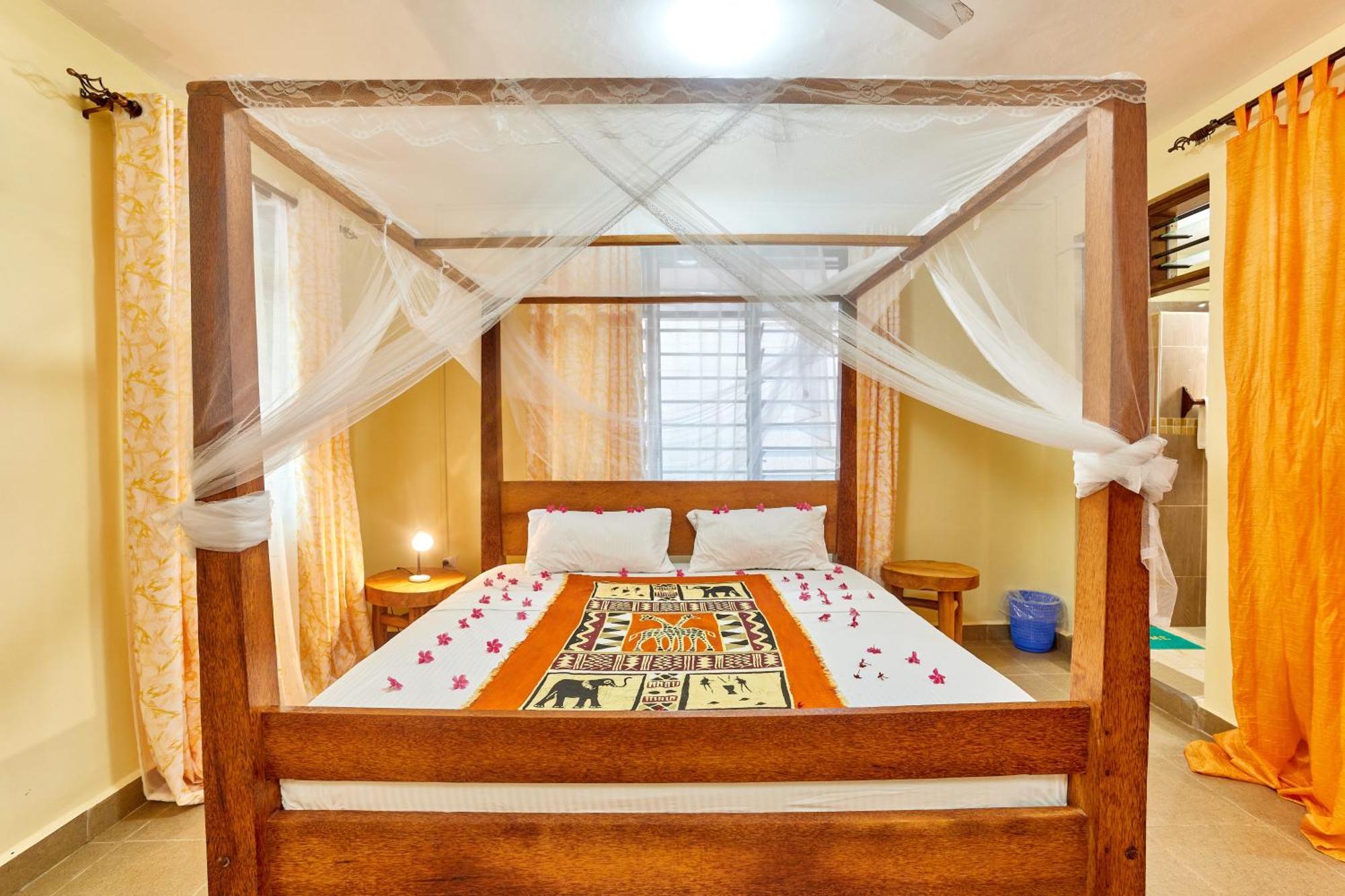 Diani Beach Gold Apartments Exterior photo