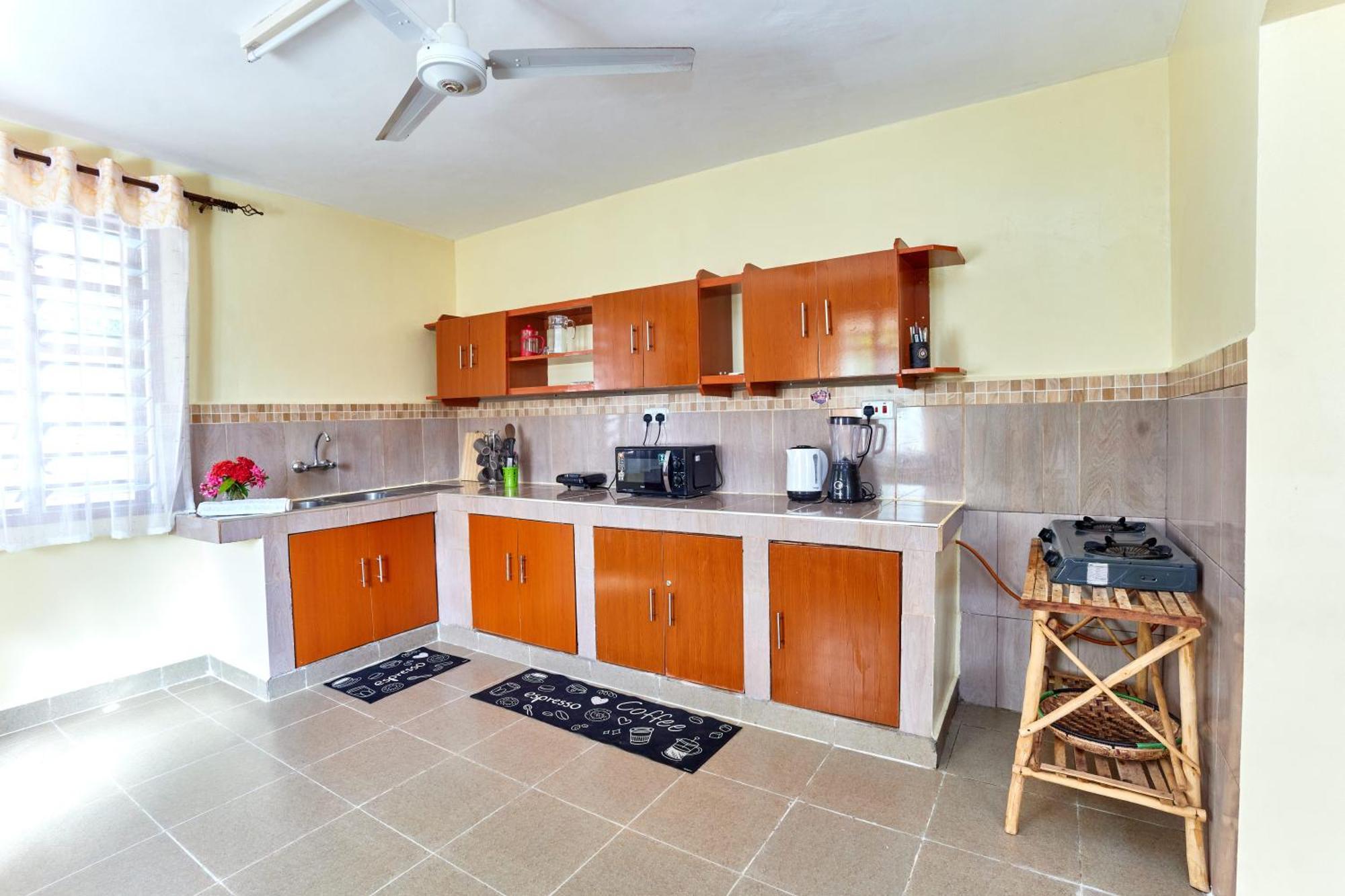 Diani Beach Gold Apartments Exterior photo