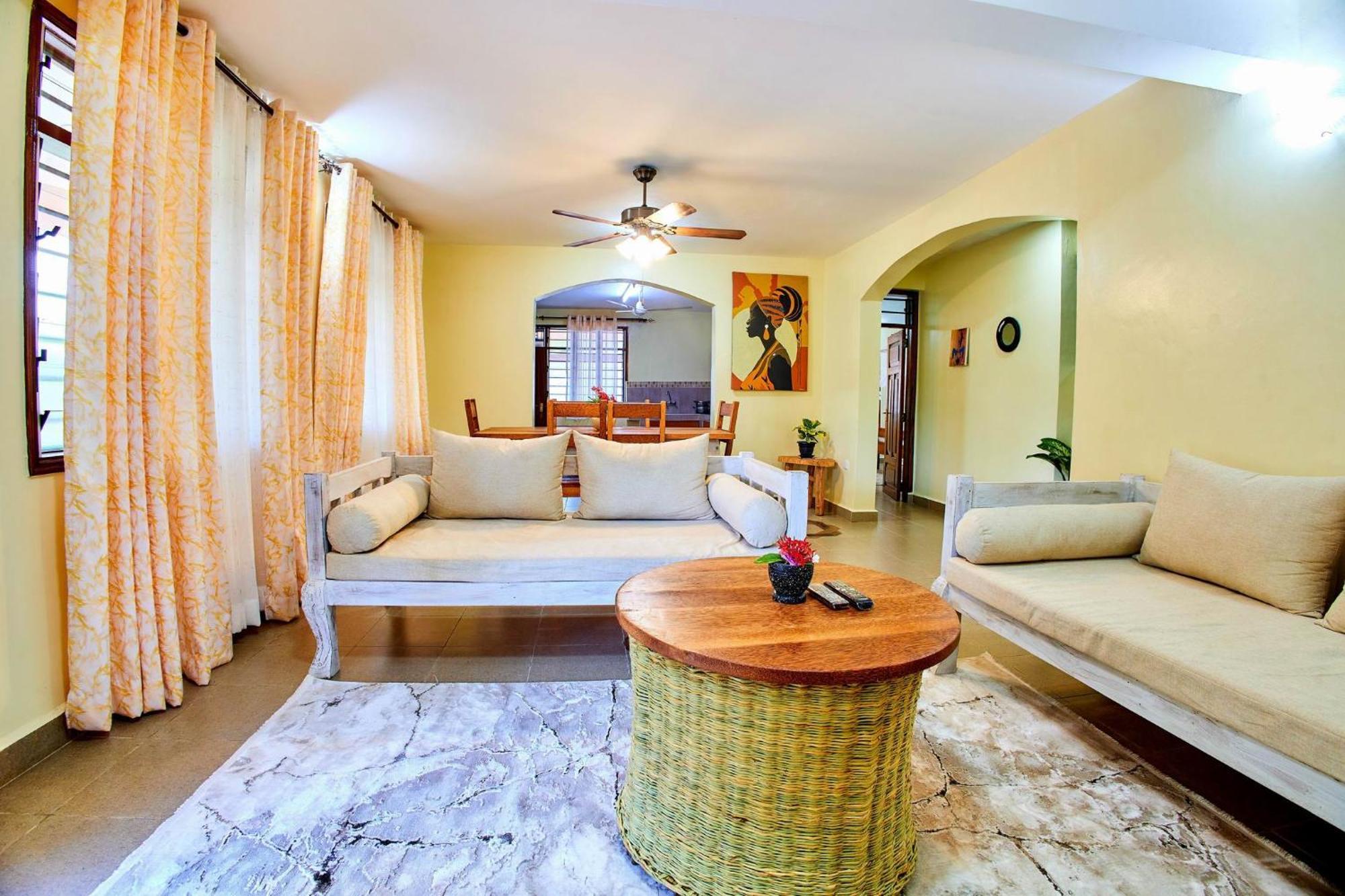 Diani Beach Gold Apartments Exterior photo