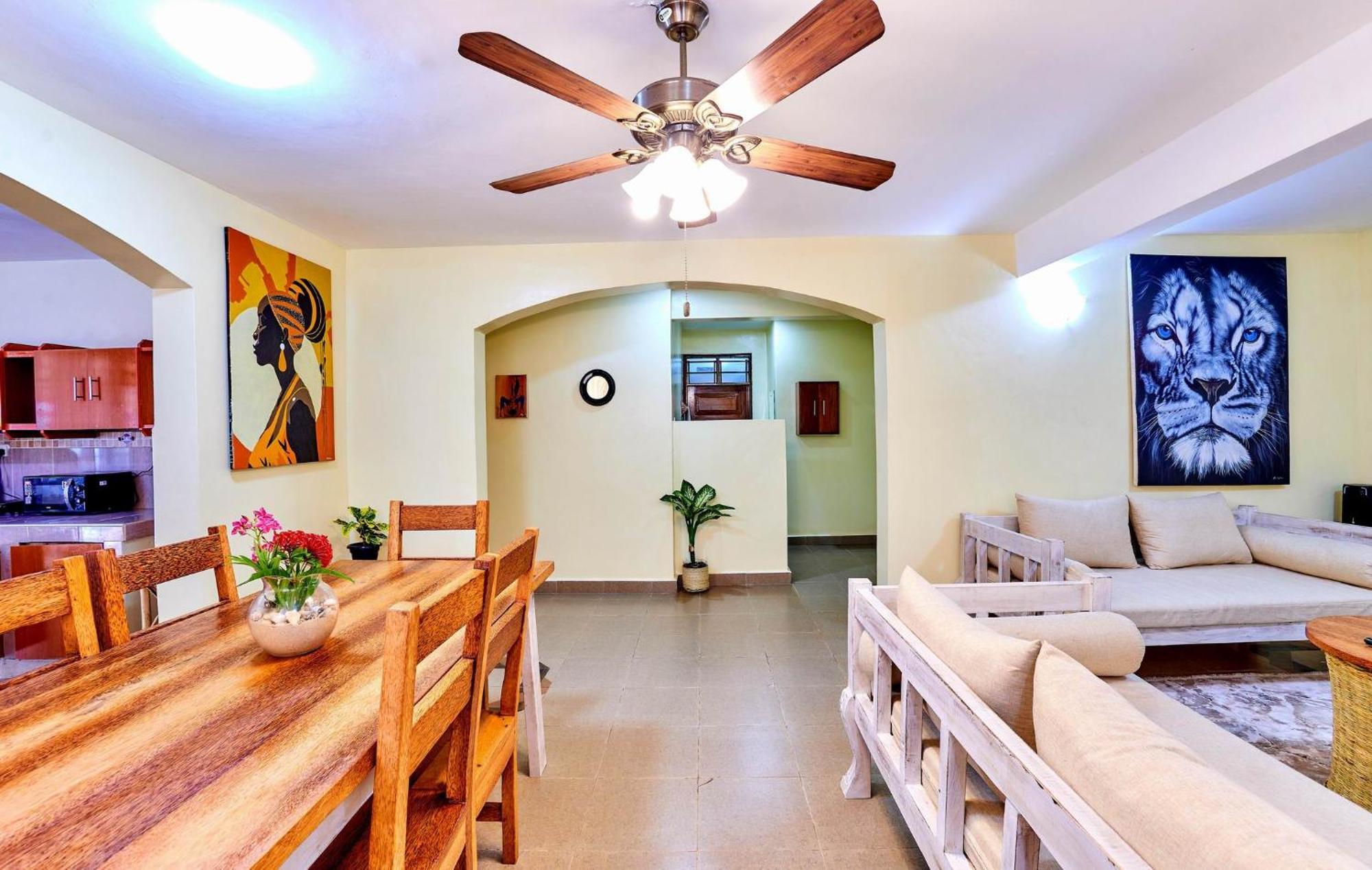 Diani Beach Gold Apartments Exterior photo